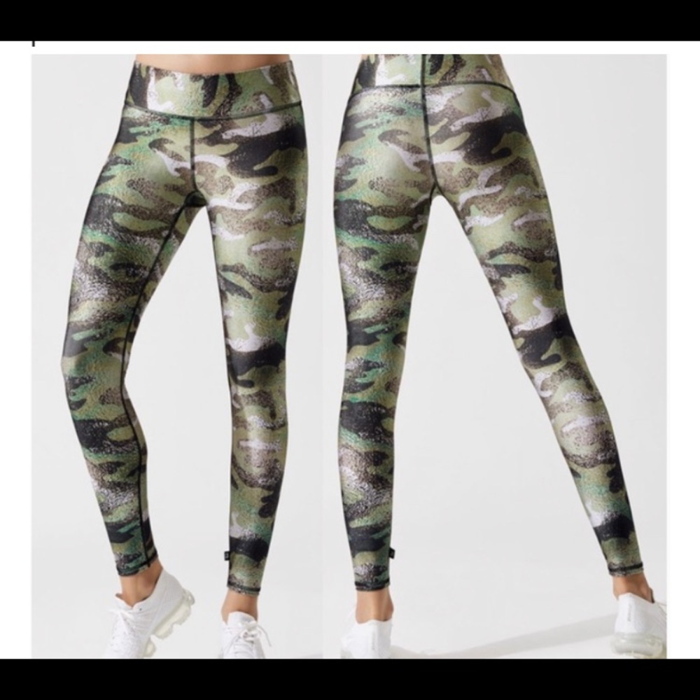 Terez Camo tall band legging.